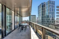 Melbourne Lifestyle Apartments - Best Views on Collins - Gym