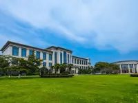 江西省委浜江ホテル 南昌のホテル