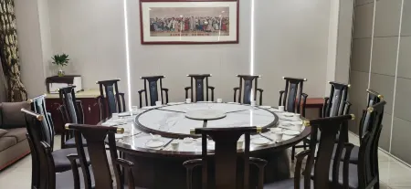 Guanzhong Hotel Отели рядом с достопримечательностью «Tongguan Yellow River Ancient Ferry»