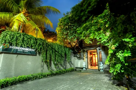 Interconnection Hostel