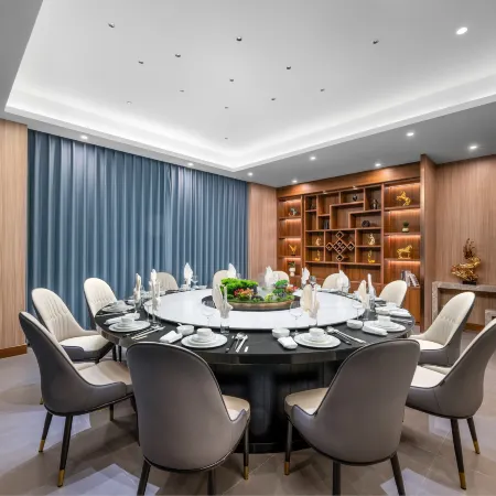 Shanghai OUYAMEI Hotel Отели рядом с достопримечательностью «Северный вокзал Аньтин»