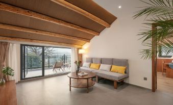 Yueqiwan·Beautiful Light and Shadow Light Luxury and Zen·Shanju Healing Courtyard "Jiuhuashan