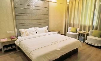 International Academic Exchange Center of South Weinan Normal University