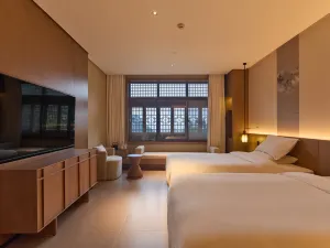 Yunwai Mountain residence in Wudang Mountain (Qiongtai Scenic spot Shop)