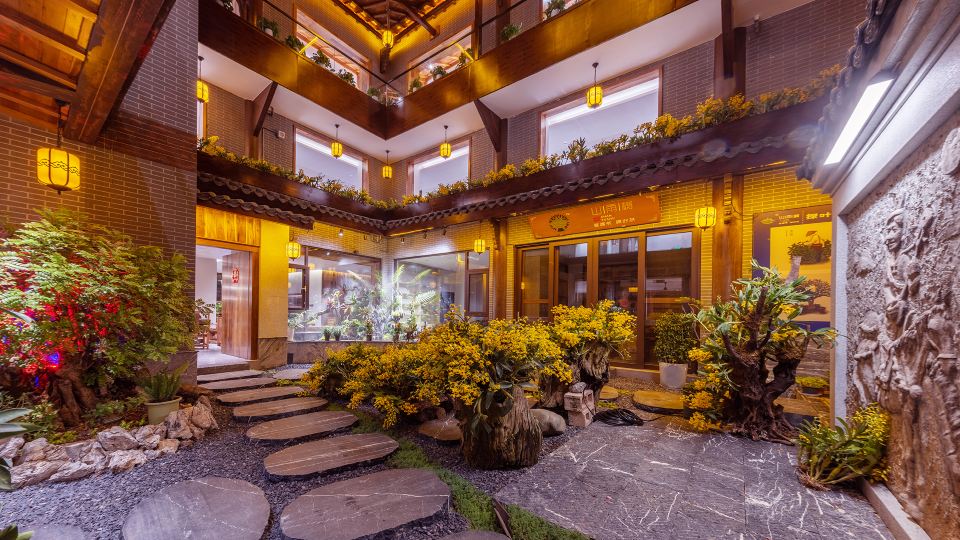 Pu'er Senquan Inn (Tea Horse Ancient City Scenic Area)