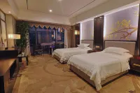 Zhuangyue Life Hotel (Wuhan Lanjiang Road Subway Station Shimao Jinxiu Changjiang Branch)