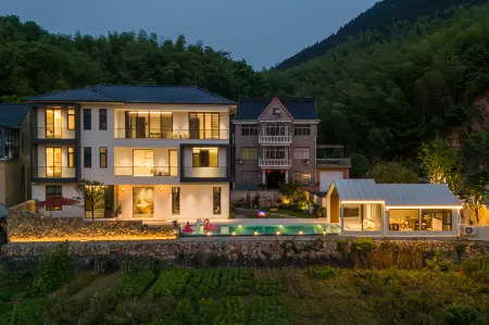 Tonglu Nanye Homestay Отели рядом с достопримечательностью «Yuantong Temple»