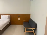 Tiger House River Kwai Hotels in Si Sawat