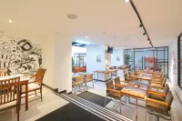 Metro Park View Hotel Kota Lama Semarang - breakfast