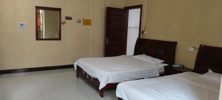 Tianzhi Xinshun Business Hotel Hotels in Tiandeng