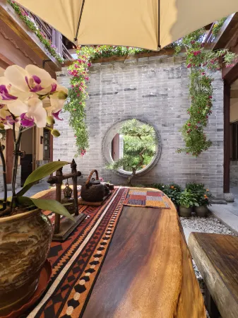 Tianshui ancient city Hi-hidden guesthouse Отели рядом с достопримечательностью «Yuquanguan Scenic Area»