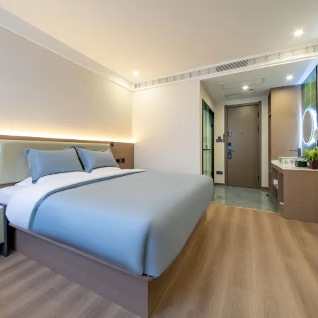 Eve Beauty Hotel (Huimin Street - Bell Tower Metro Station Store)