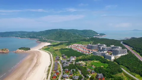 Green Orange Seaview Hotel in Shengsi