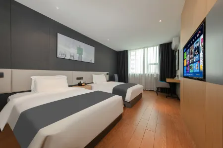 Shankee Yue Hotel (Huaihua High Speed Railway South Station Yushuwan) Отели рядом с достопримечательностью «Вайхуа Вахха Хаммэй напитки Co. ООО.»