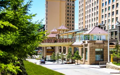 Wanlong Ski Resort International Apartment