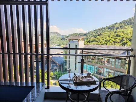 Green Hot Spring Homestay (Gupo Mountain Tourism Resort Distribution Center Branch) Отели рядом с достопримечательностью «Shibashuiyuan Ecological Scenic Spot»