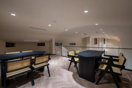 Fangchenggang Wanxiang Luming Lodge Collection · Zuoyi Garden Отели рядом с достопримечательностью «Port of Fangcheng (Gangqu 16th Road)»