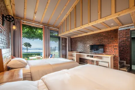 Xichang Banyin Yunju Homestay Отели рядом с достопримечательностью «Lingying Temple»