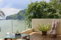 Frangipani El Nido - Balcony