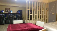 科潤電競飯店（人民廣場店） - 2 星級