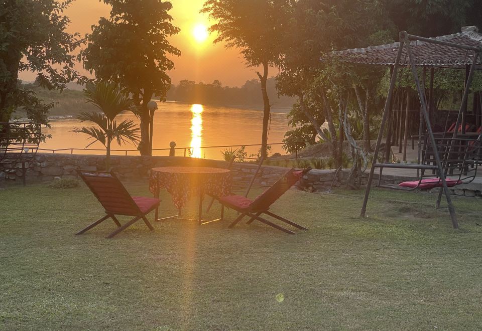 Chitwan Riverside Resort