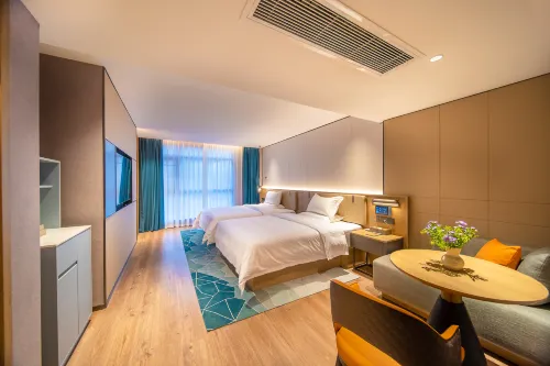 Baochao Hotel (Guigang High-Speed Railway Station Shenghuo Port) - palestra