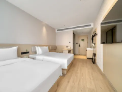 Hi Innホテル(西寧鉄道駅) 西寧のホテル