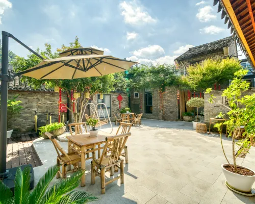 Linhai Tower Shadow Moon House Courtyard (Taizhou Fucheng Branch, Ziyang Street) Hotels in Linhai
