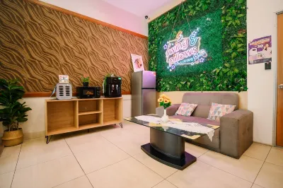 Swing & Pillows @ PJ21 Petaling Jaya Hotel in zona The One Academy