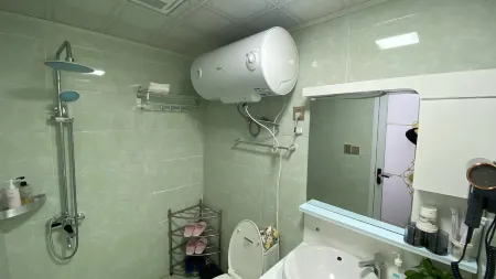 Qiyun Waterside Qingshan B&B