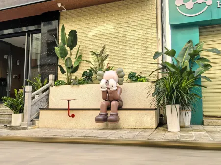 Chenjing Smart Hotel