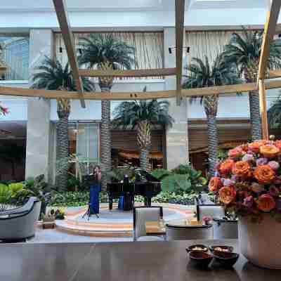 Luxurious Modern Cozy Manila Bayview Pool View 1 2 3 Bedrooms Near Manila Airports Okada Solaire MOA Hotel Exterior