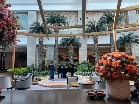 Penhouse City of Dreams Okada Solaire MOA Airport Отели рядом с достопримечательностью «Arista Place»