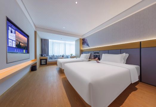 이롱 호텔의 우아한 로비 인테리어