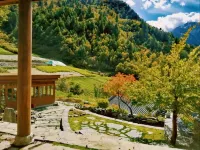 Tengri Khagan · Weizhou Manor