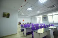 DREAM HOTEL Hotels in Zhenjiang