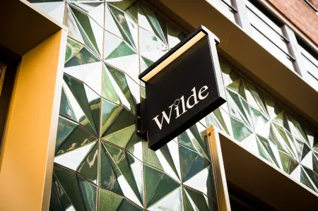 Wilde Aparthotels London Liverpool Street Отели рядом с достопримечательностью «Пекхам Рай Парк & Коммон»