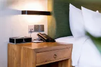 Zixuan Holiday Hotel