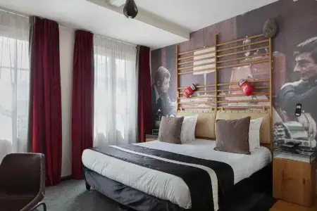 أوتل لو 123 سيباستوبول - أستوتل