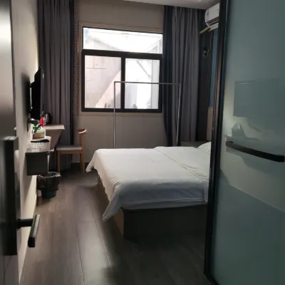 Yashu Business Hotel Hotels near Great Rift Valley In Wanxi