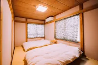 Yuzawa Onsen Lodge House A - Apartments