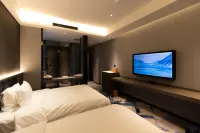 Yunman Four Seasons Hotel Hotels in Yakeshi