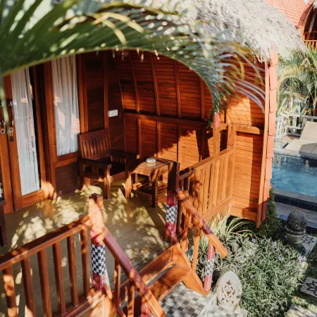 Sentulan Garden Villa Отели рядом с достопримечательностью «Пляж Тембелинг»
