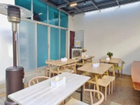 Yunju'er Riverside Beautiful Stay