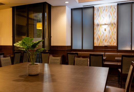 1. 호텔 윙 인터내..