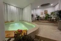 JANE Hot Spring Hotel (Anji Yunshang Grassland Panda Tribe Adventure Park Branch) - Thermen