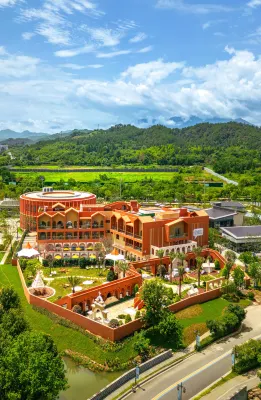 ORINNOVA Coffee B&B Art Museum Hotels near China Bamboo Expo Park