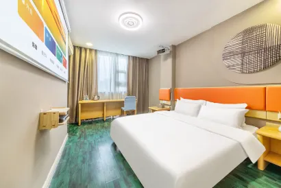 Feizhu Chain Hotel (Gaodeng East Street Branch, Haikou High speed Railway East Station)