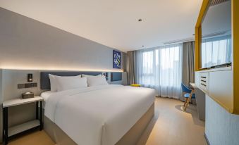 7 Days Premium Hotel (Chongqing Shangqingsi Niujiaotuo Light Rail Station)