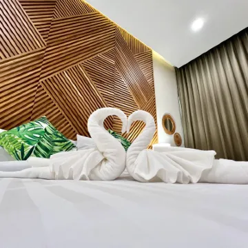 Asawann Hotel Suvarnabhumi Hotels near Wat Sriwaree Noi